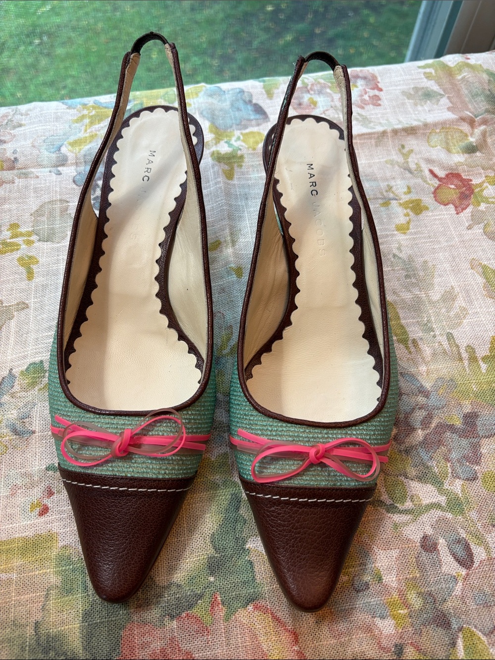 Marc Jacobs Brown Leather Slingback Pumps with Mint and Pink Trim 9 1/2